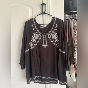 *NWOT* Maurice’s Black Embroidered Women's Top